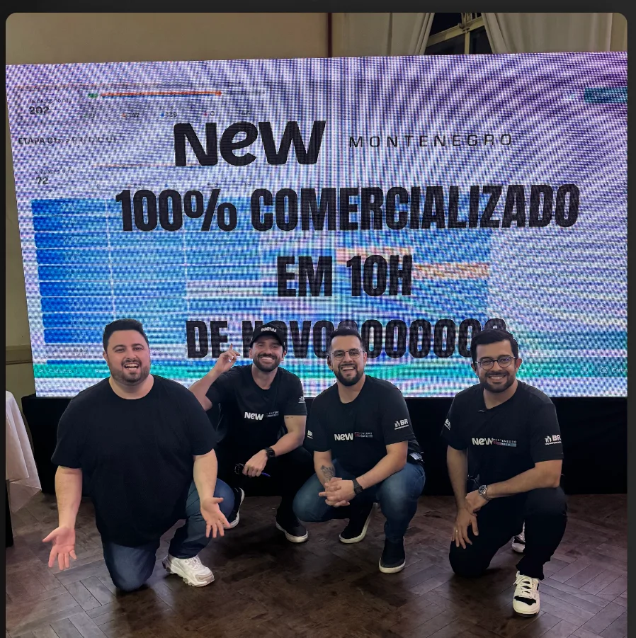 Equipe Enfoque celebra o lançamento New Montenegro, em Montenegro/RS, comercializado 100% em 10 horas.